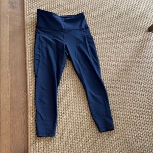 Athletes 7/8 interval stash Navy High-Waist Athletic Leggings